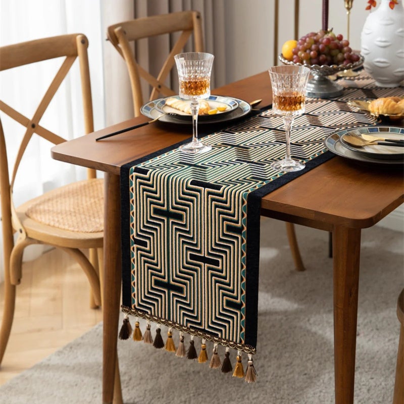 Bluejw Retro Geometric Lines High Quality Jacquard Table Runner Black Luxury Table Runner With Tassel - Image 2